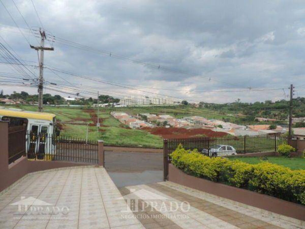 Casa, 3 quartos, 196 m² - Foto 2