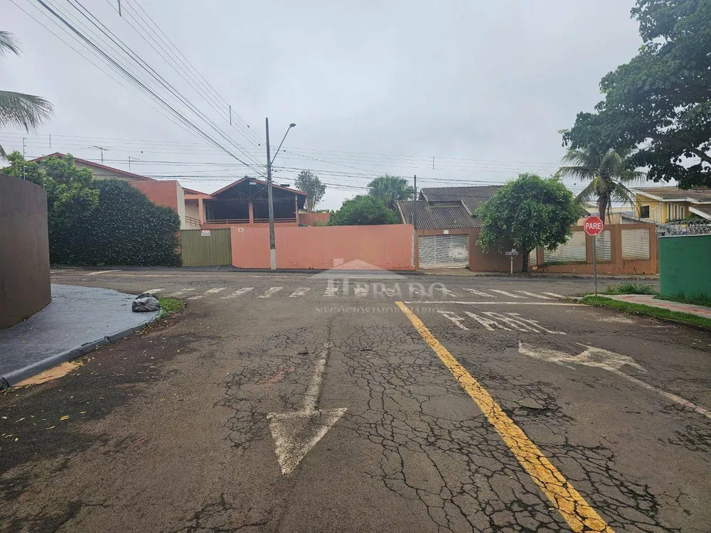 Casa, 3 quartos, 233 m² - Foto 1