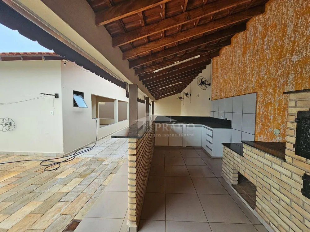 Casa, 3 quartos, 233 m² - Foto 12