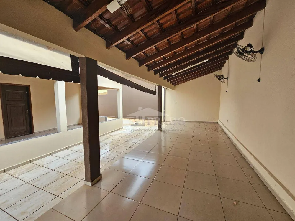 Casa, 3 quartos, 233 m² - Foto 8