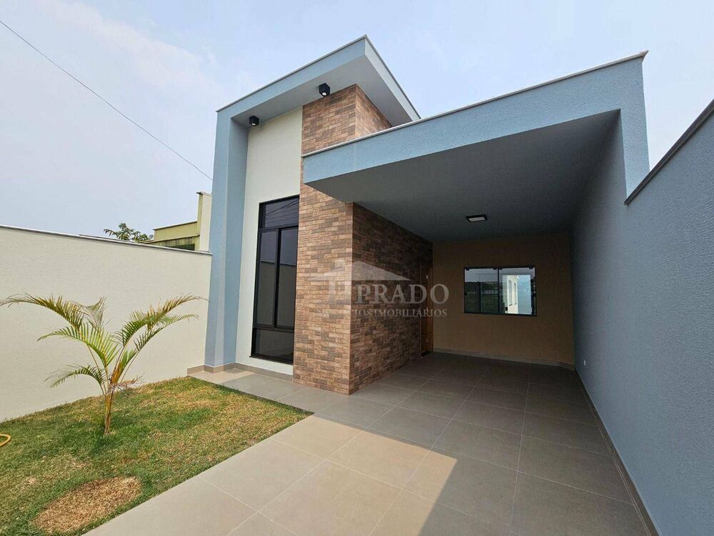 Casa à venda com 3 quartos, 99m² - Foto 1