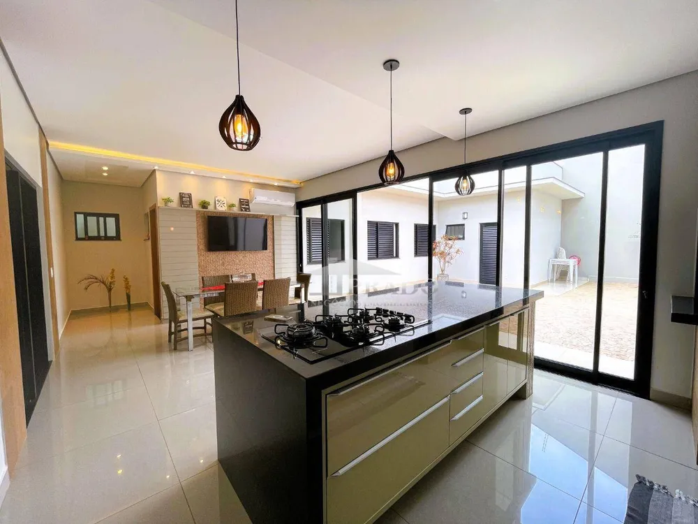 Casa, 3 quartos, 195 m² - Foto 9