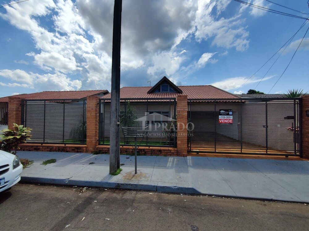Casa, 3 quartos, 163 m² - Foto 1