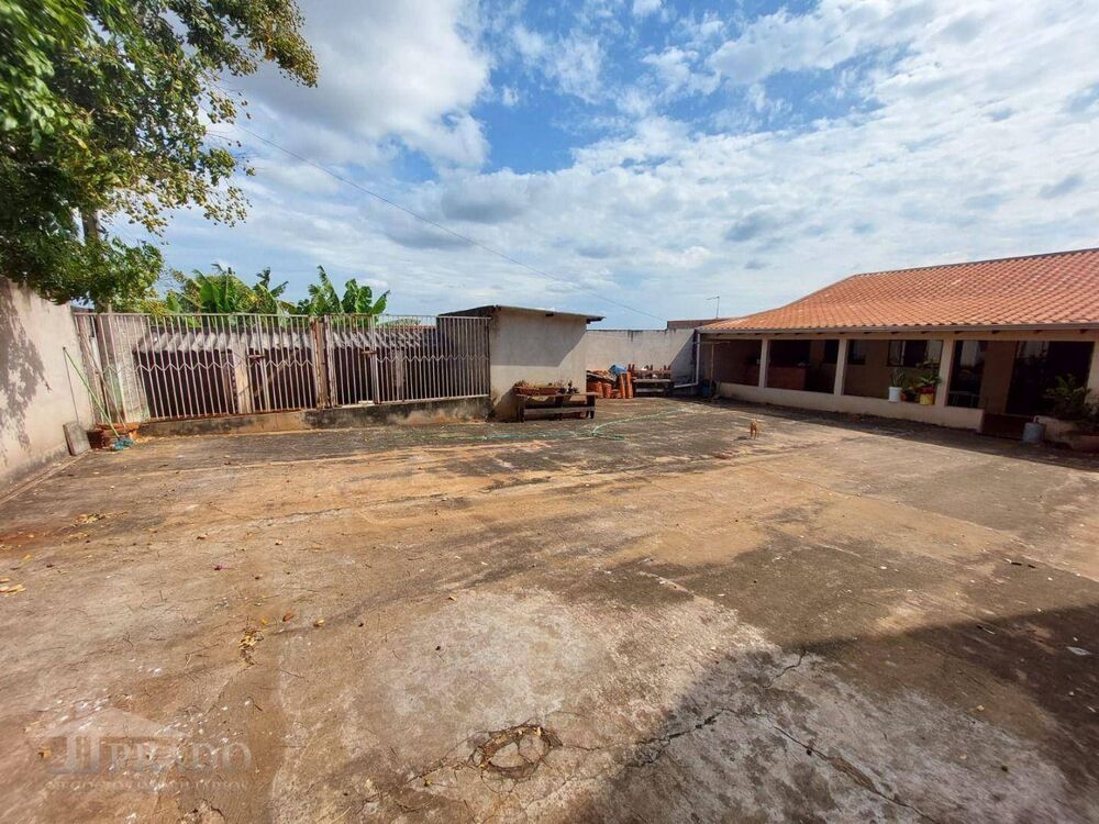 Casa à venda com 2 quartos, 105m² - Foto 3