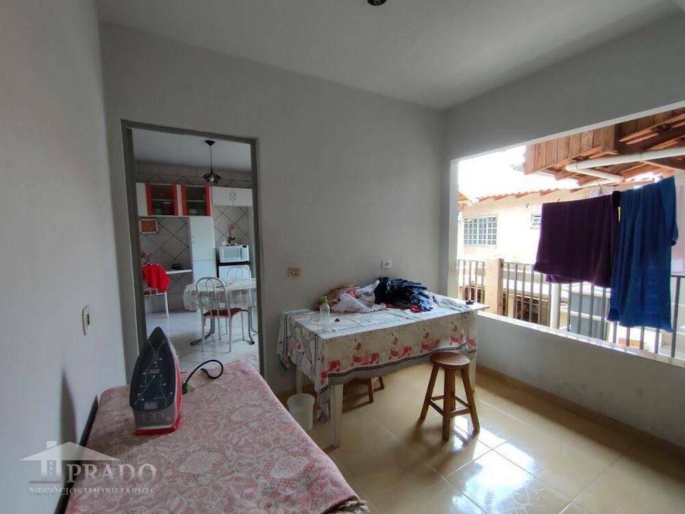 Casa à venda com 3 quartos, 160m² - Foto 3