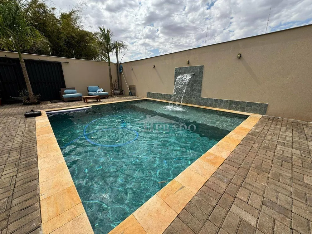 Sobrado, 1 quarto, 174 m² - Foto 2