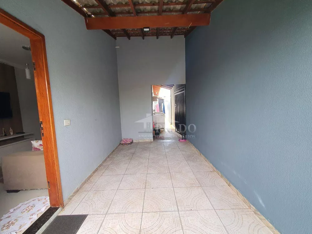 Casa à venda com 2 quartos, 86m² - Foto 4