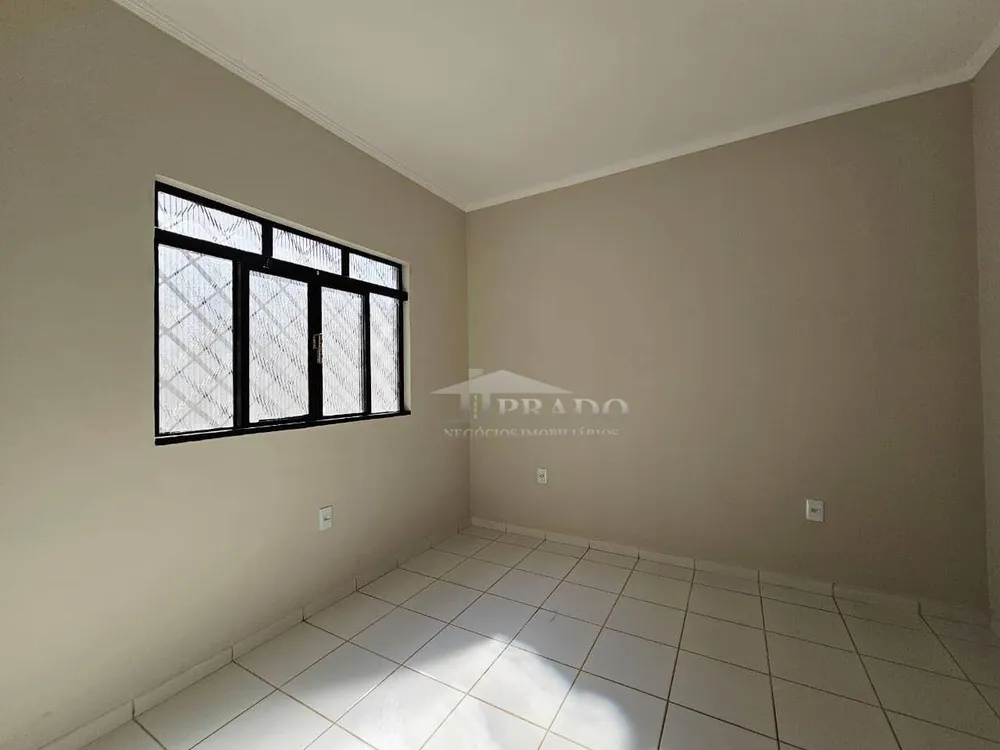 Casa, 3 quartos, 143 m² - Foto 1