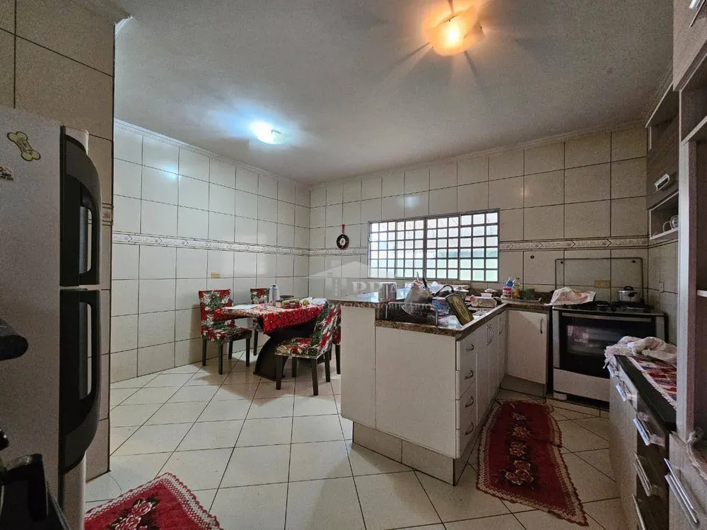 Casa, 3 quartos, 158 m² - Foto 6