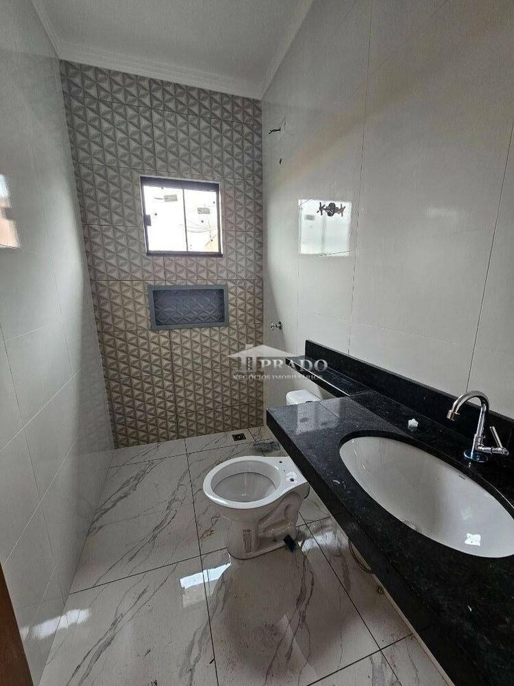 Casa à venda com 2 quartos, 58m² - Foto 6