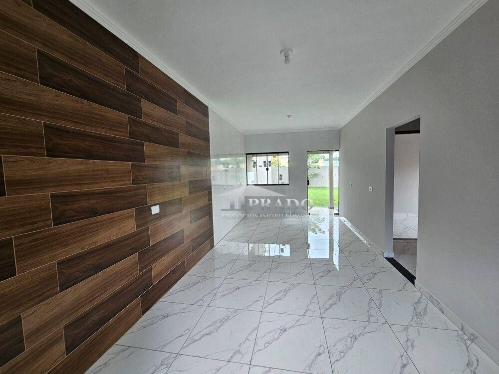 Casa à venda com 2 quartos, 58m² - Foto 3