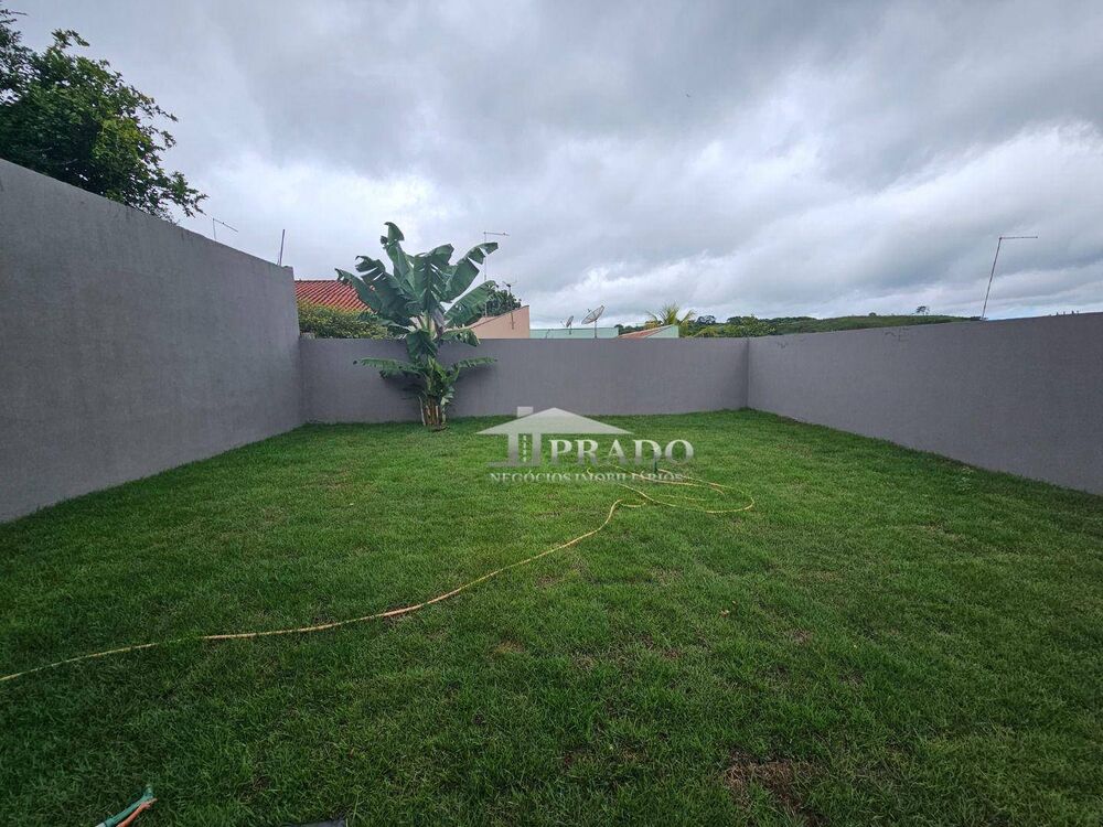 Casa à venda com 2 quartos, 58m² - Foto 12
