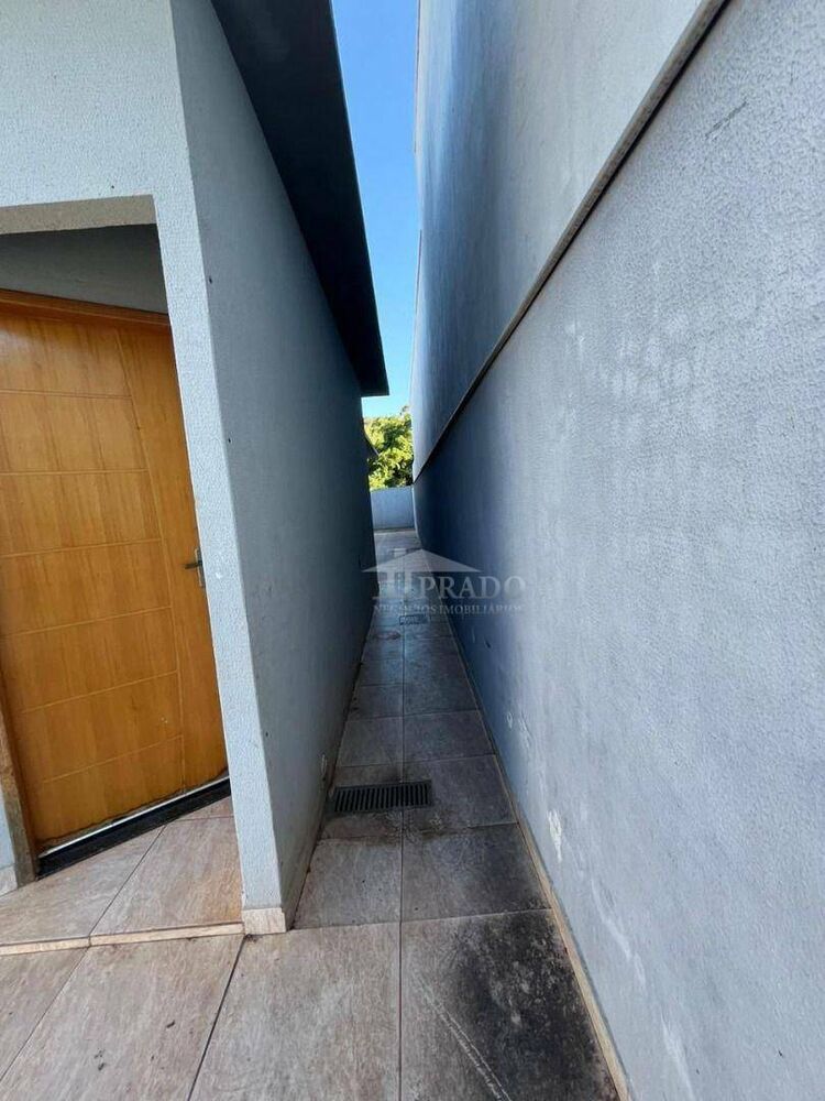 Casa à venda com 3 quartos, 69m² - Foto 7