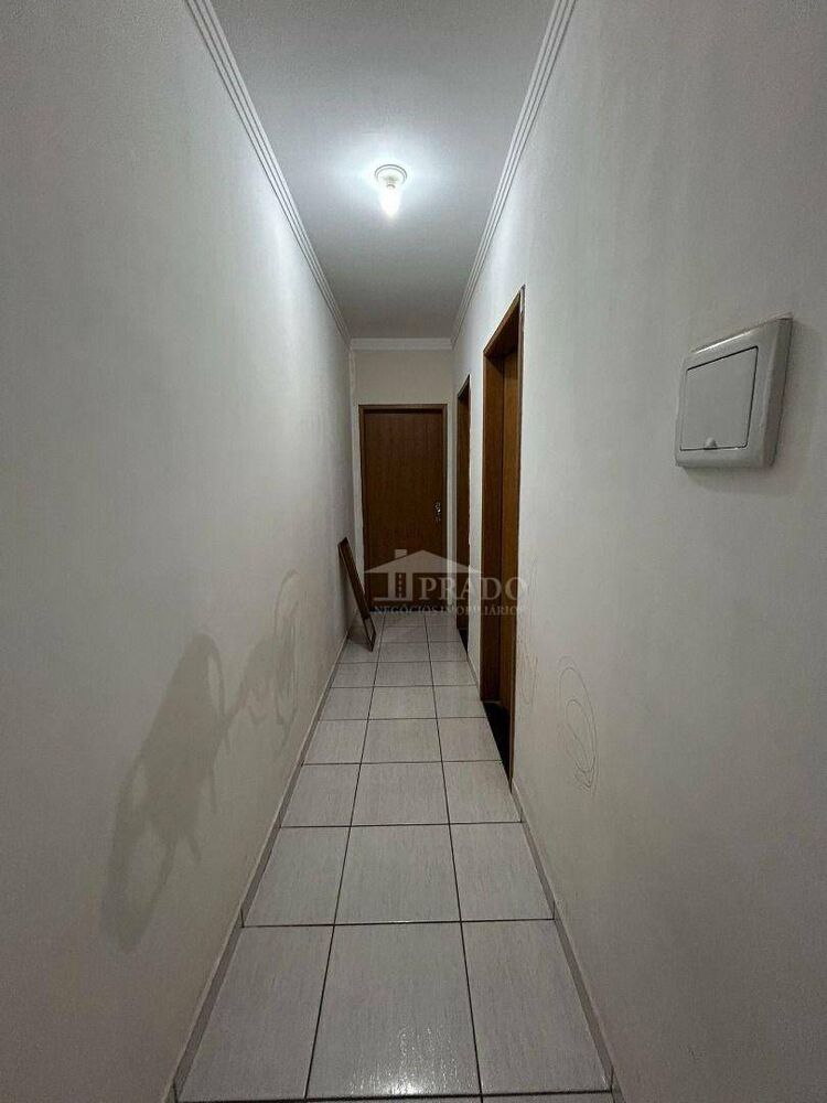 Casa à venda com 2 quartos, 78m² - Foto 12