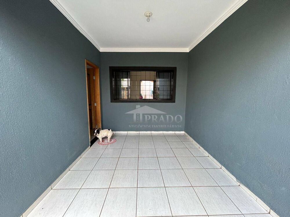 Casa à venda com 2 quartos, 78m² - Foto 3