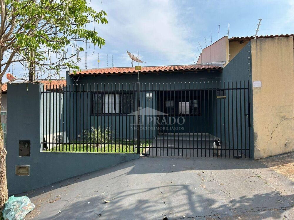 Casa à venda com 2 quartos, 78m² - Foto 1