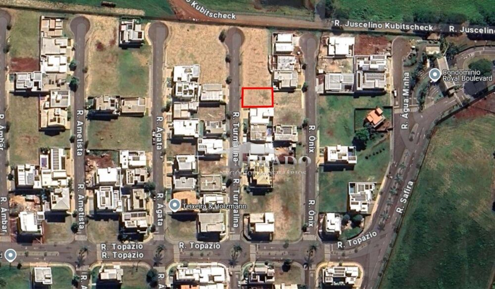 Loteamento e Condomínio, 300 m² - Foto 1