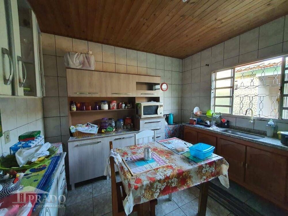 Casa à venda com 4 quartos, 156m² - Foto 4