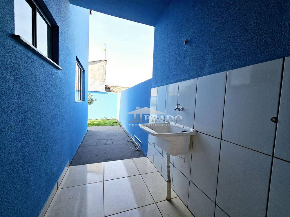 Casa à venda com 2 quartos, 51m² - Foto 1