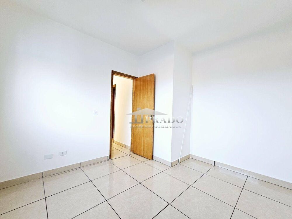 Casa à venda com 2 quartos, 51m² - Foto 5