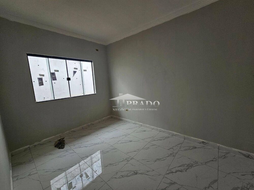 Casa à venda com 3 quartos, 80m² - Foto 11