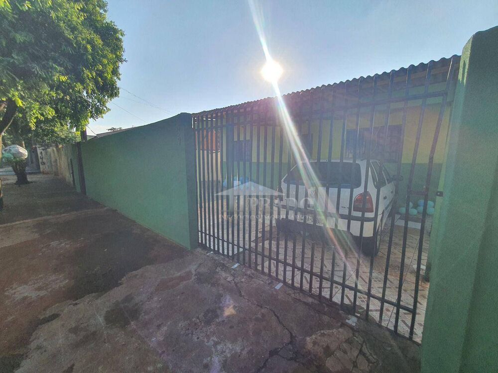 Casa à venda com 2 quartos, 96m² - Foto 11