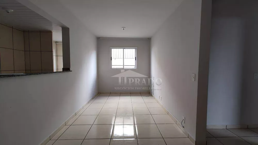 Apartamento à venda com 3 quartos, 55m² - Foto 4