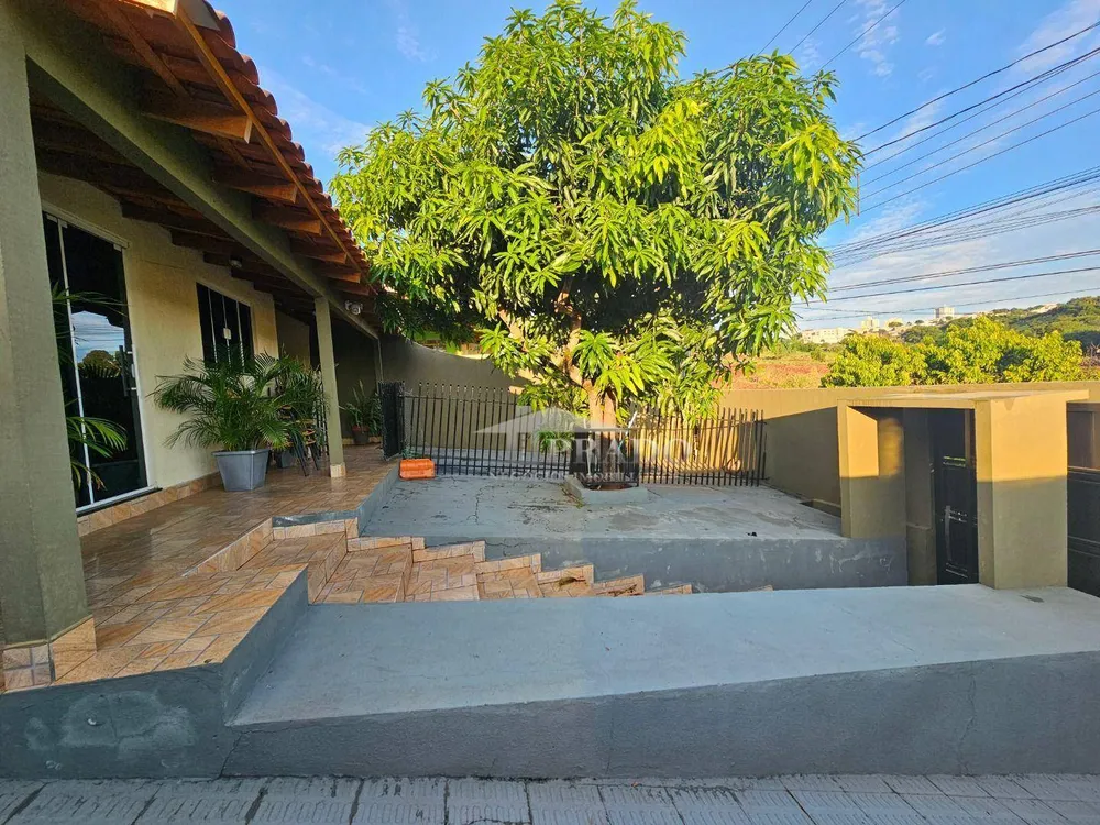 Casa, 2 quartos, 148 m² - Foto 1