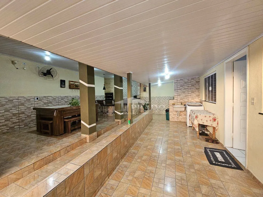 Casa, 2 quartos, 148 m² - Foto 2