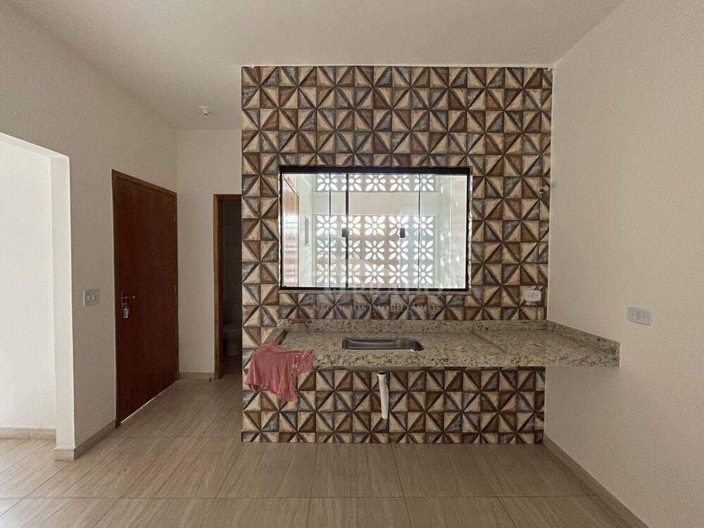 Casa à venda com 3 quartos, 90m² - Foto 5