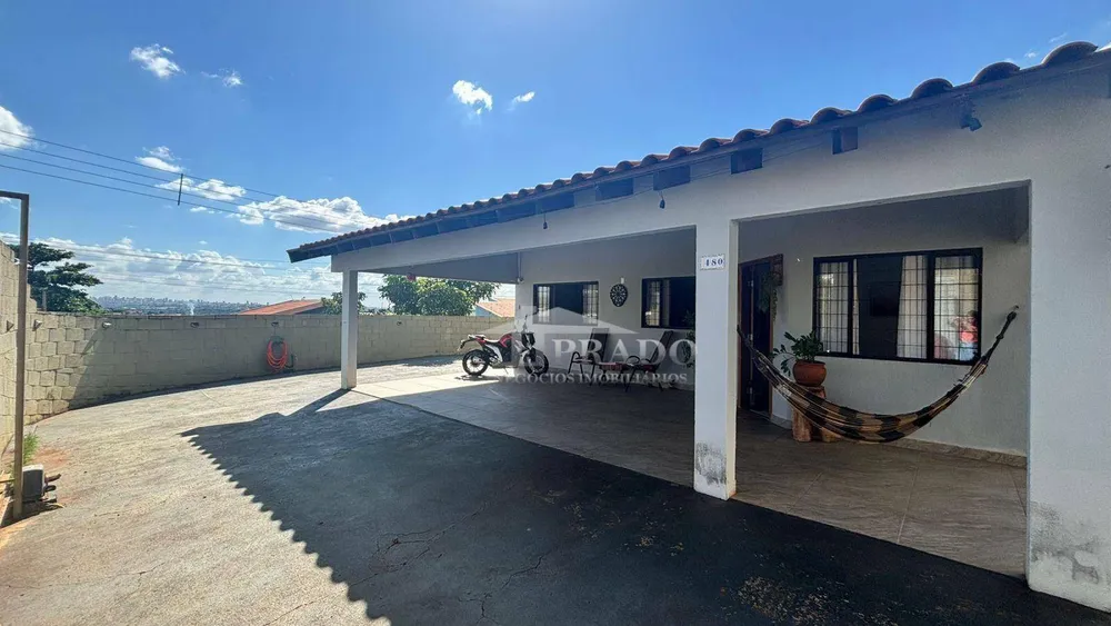 Casa, 3 quartos, 110 m² - Foto 1