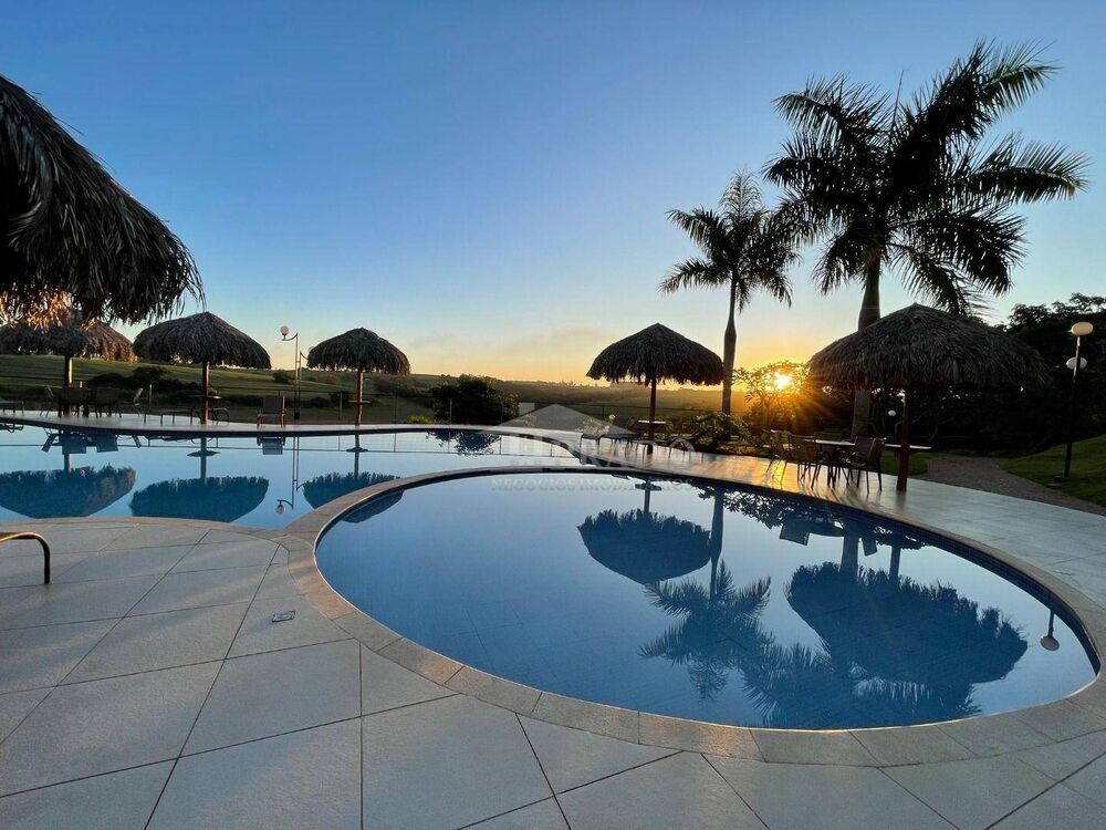 Casa de Condomínio à venda com 3 quartos, 193m² - Foto 4