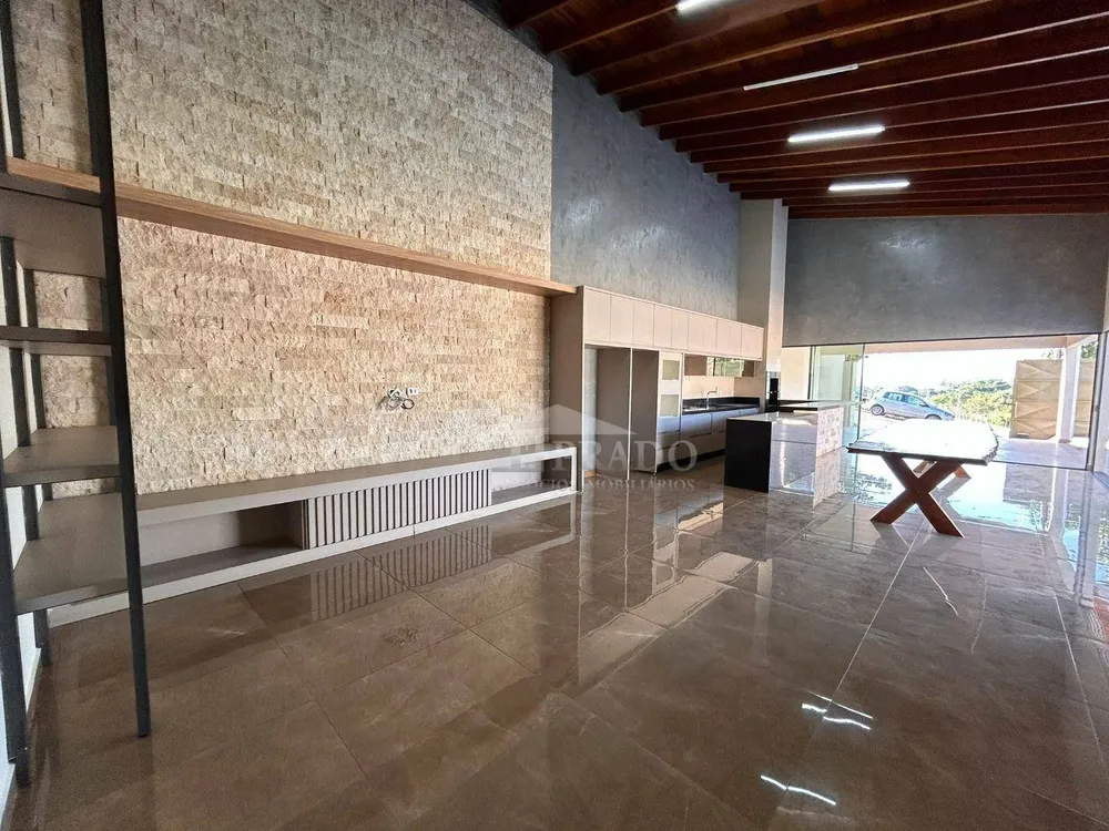 Casa, 3 quartos, 192 m² - Foto 9