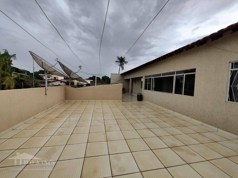 Casa, 3 quartos, 270 m² - Foto 4