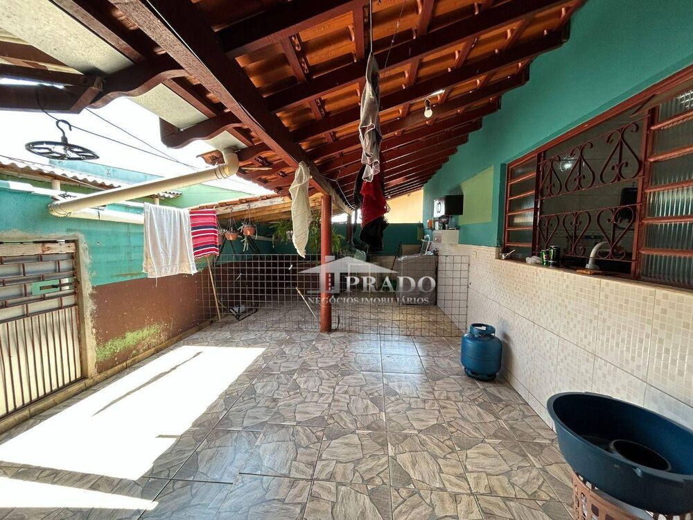 Casa, 3 quartos, 105 m² - Foto 1