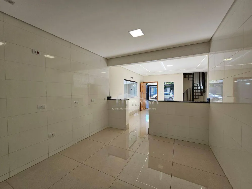 Casa, 3 quartos, 194 m² - Foto 5