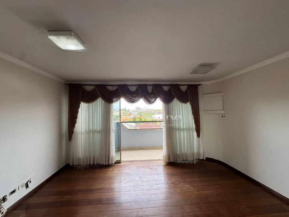 Apartamento, 3 quartos, 170 m² - Foto 1