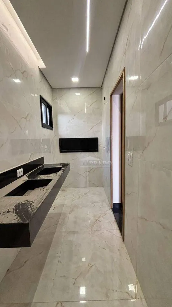 Casa, 3 quartos, 221 m² - Foto 11