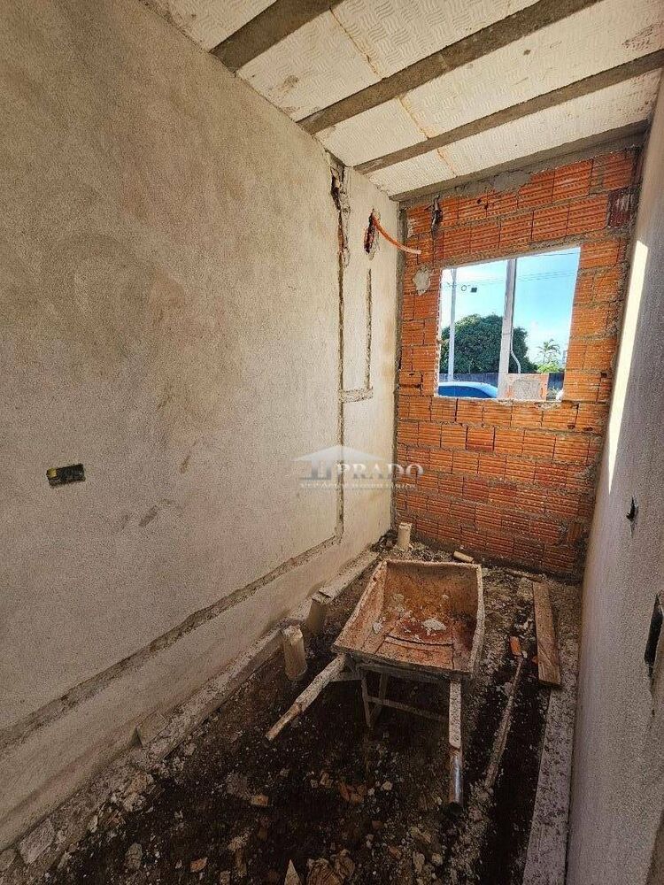 Casa à venda com 3 quartos, 126m² - Foto 6