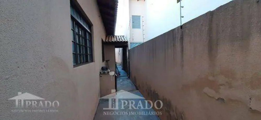Casa, 6 quartos, 250 m² - Foto 11