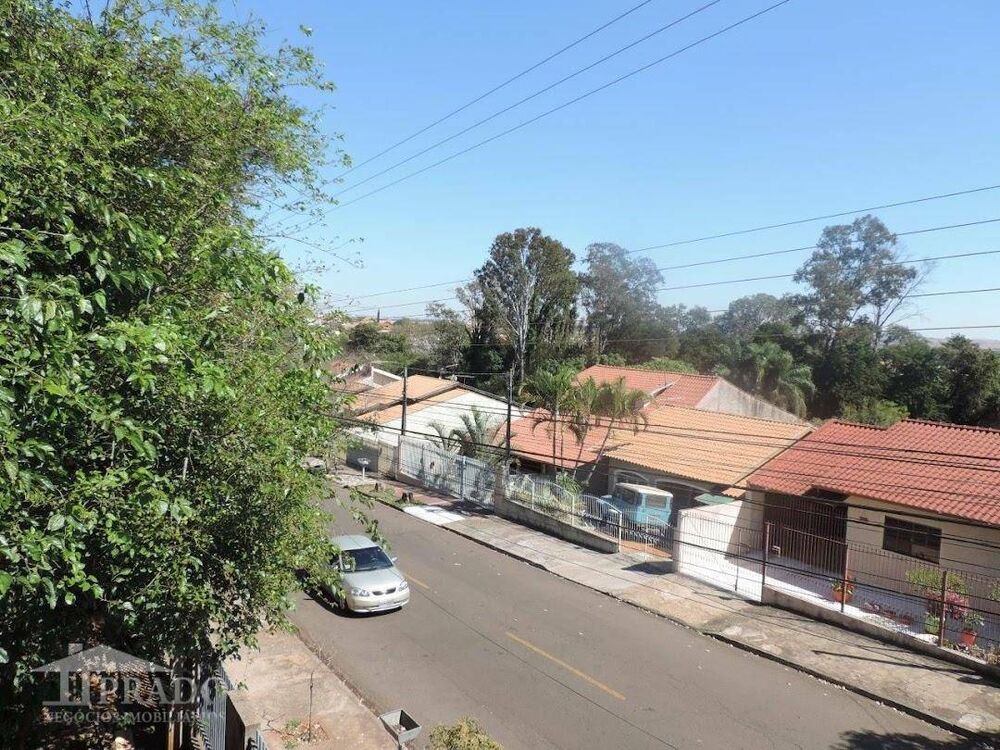 Sobrado à venda com 3 quartos, 150m² - Foto 4