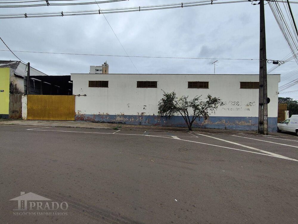 Depósito-Galpão-Armazém para alugar, 420m² - Foto 1
