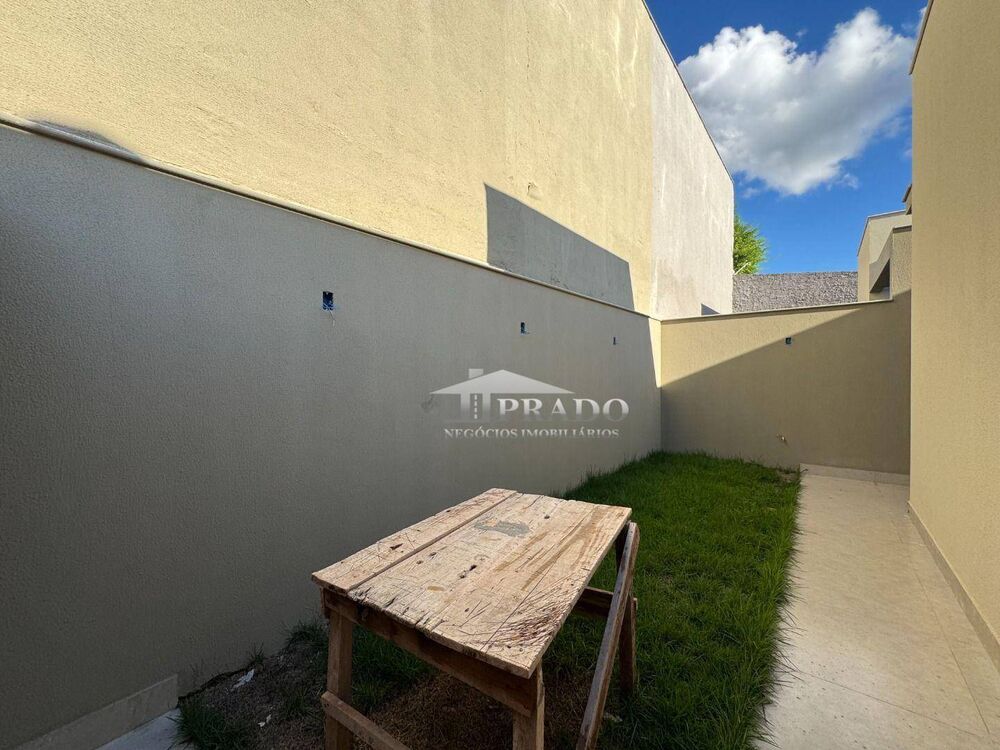 Casa à venda com 3 quartos, 120m² - Foto 23