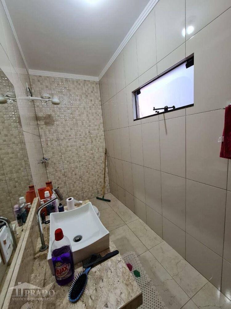 Casa, 3 quartos, 94 m² - Foto 1