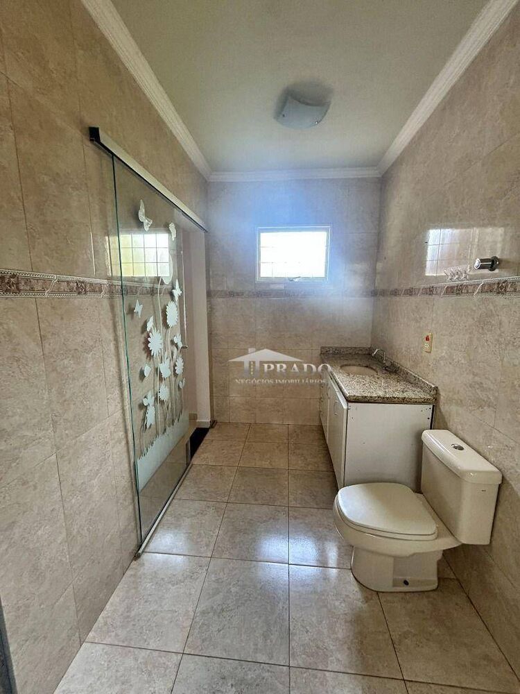 Casa à venda com 3 quartos, 200m² - Foto 5