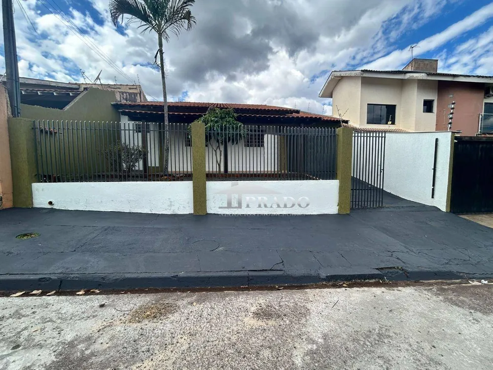 Casa, 3 quartos, 200 m² - Foto 2