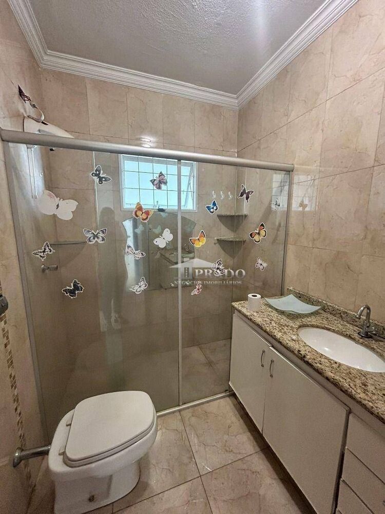 Casa à venda com 3 quartos, 200m² - Foto 7