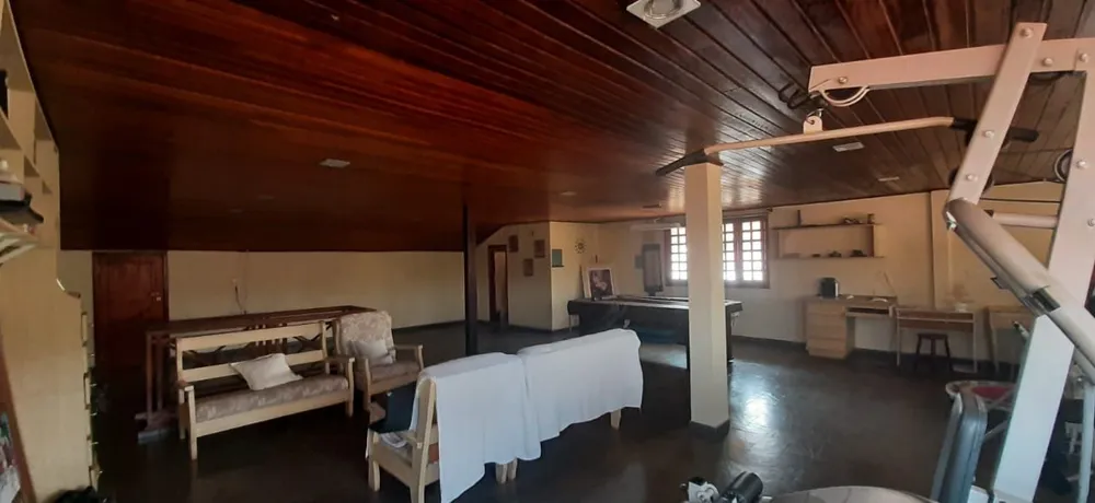 Casa, 4 quartos, 371 m² - Foto 1