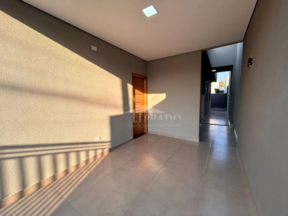 Casa à venda com 2 quartos, 70m² - Foto 3