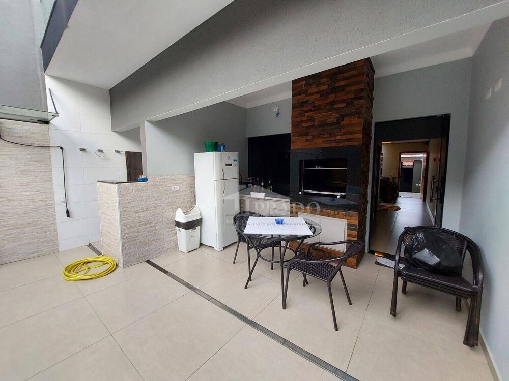 Sobrado à venda com 3 quartos, 125m² - Foto 4